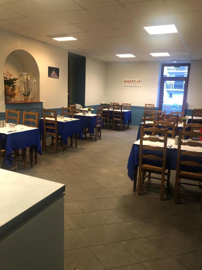 Le Saint Sauveur Hotel Екстериор снимка